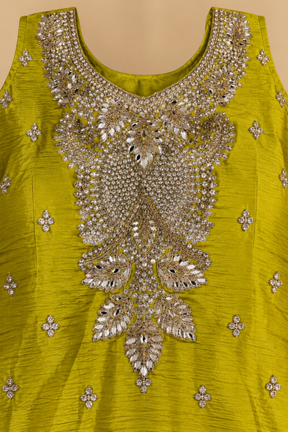 Gagan lime suit