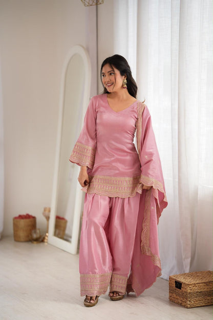 🌸 Gulabi Noor Farshi Salwar Set
