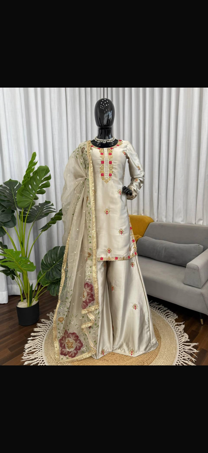 Noor set