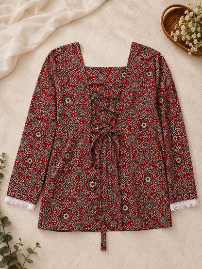 Red printed women's kurta with square neckline, lace sleeves and tie-up waist